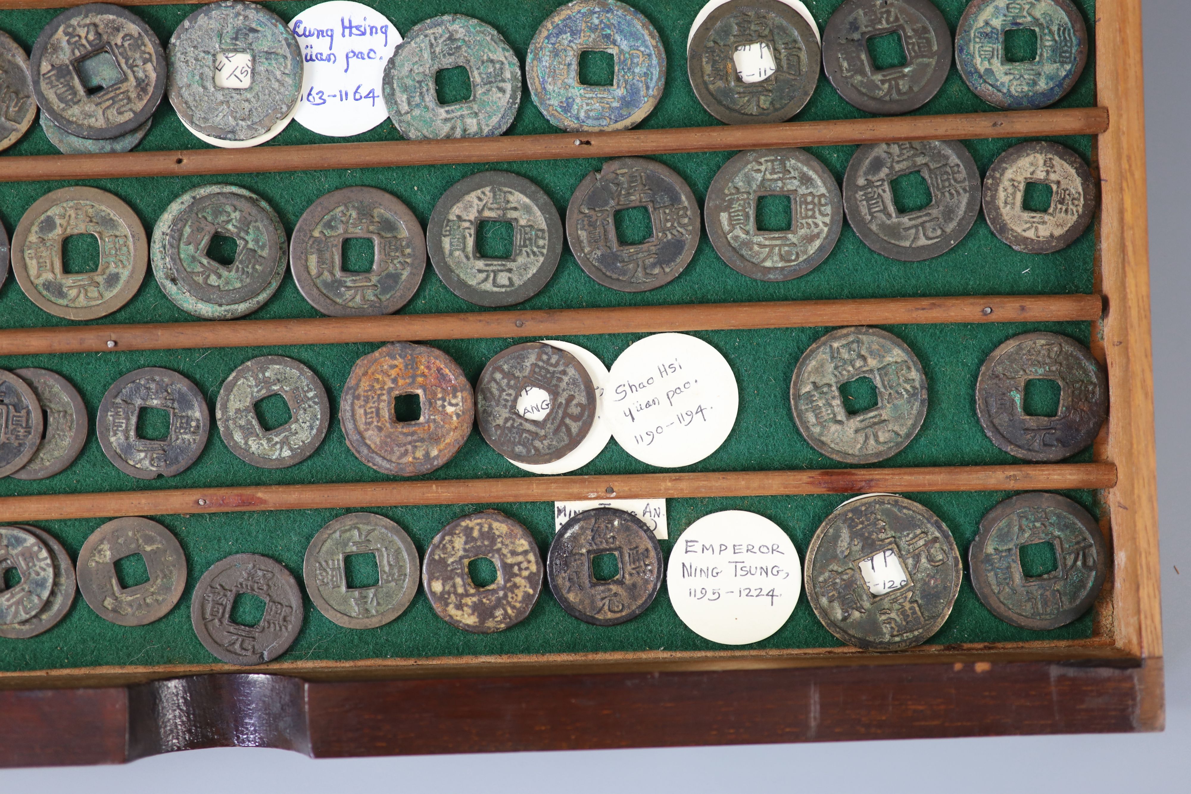 China, 128 Ancient bronze and iron round coins, Northern and Southern Song dynasty, Emperors Hui Zong (1101-25) to Ning Zong (1195-1224